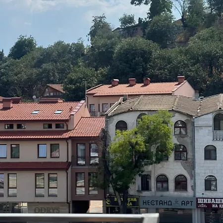 Апартаменты Grandma Anni's House *